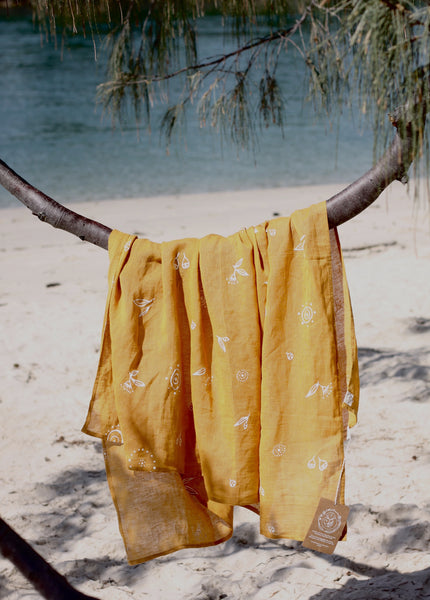 Gumnut Dreaming Multifunctional Wrap